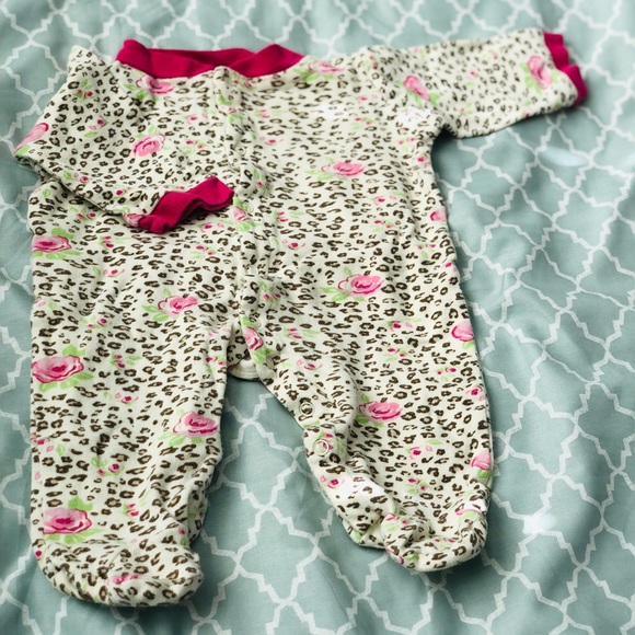 Onsie - Picture 2 of 5